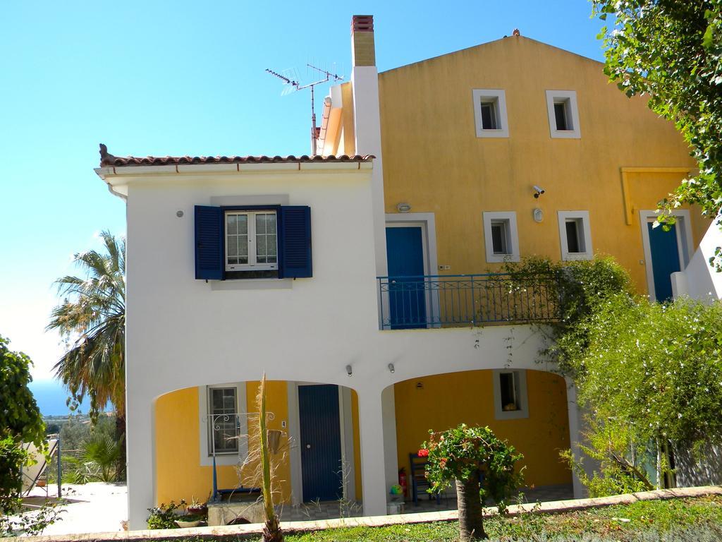 Aparthotel Theodora *