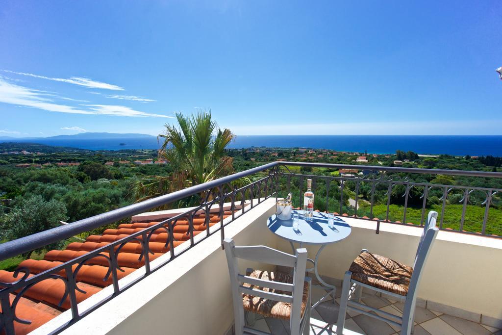 Aparthotel Theodora *