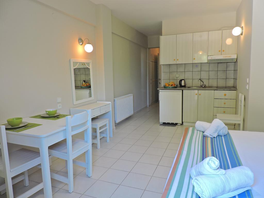 Theodora Aparthotel