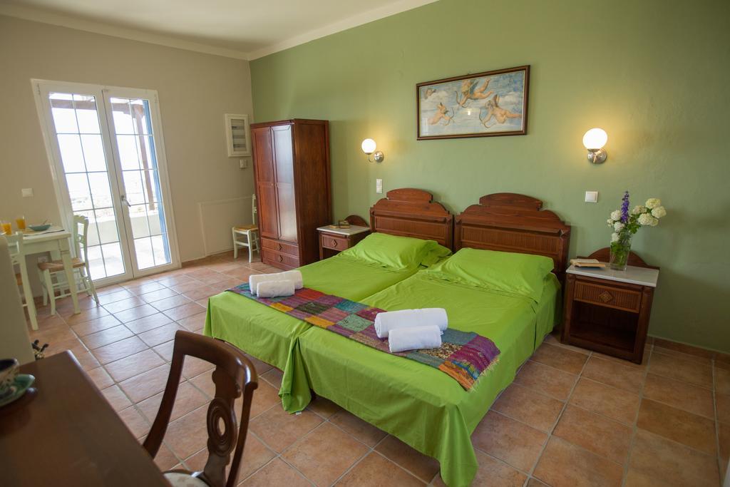 Theodora Aparthotel