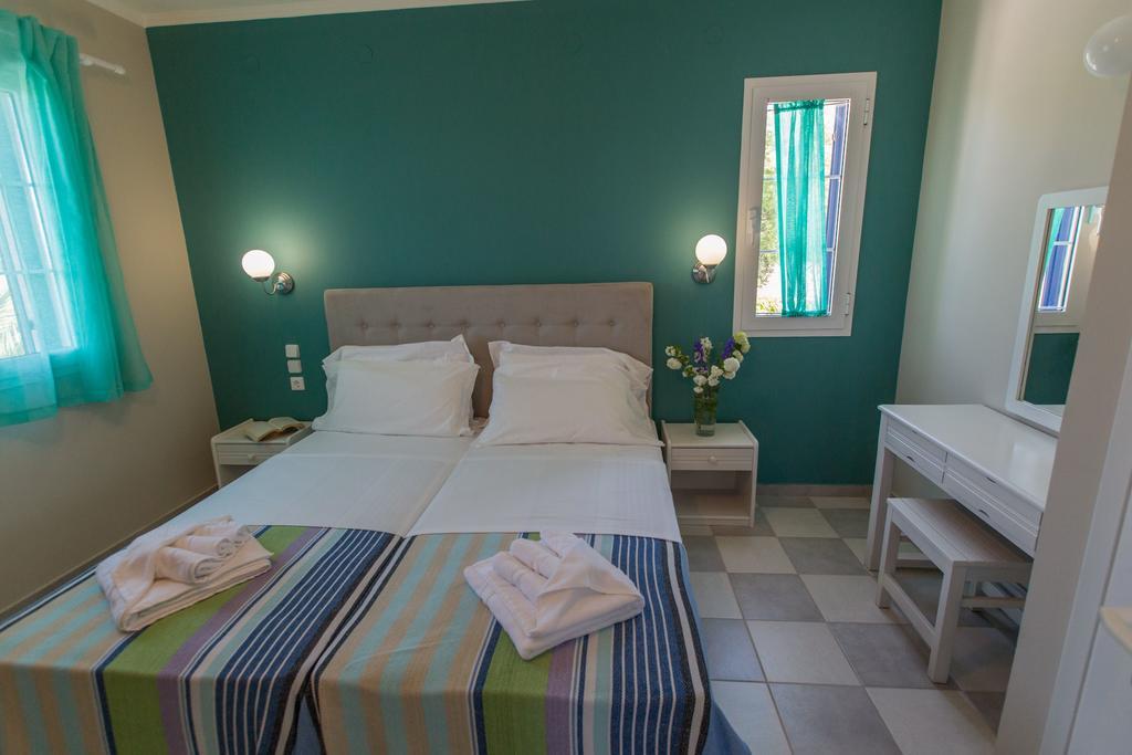 Theodora Aparthotel *